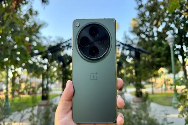 OnePlus Open: Smartphone gập đầu tiên của OnePlus có gì nổi bật?